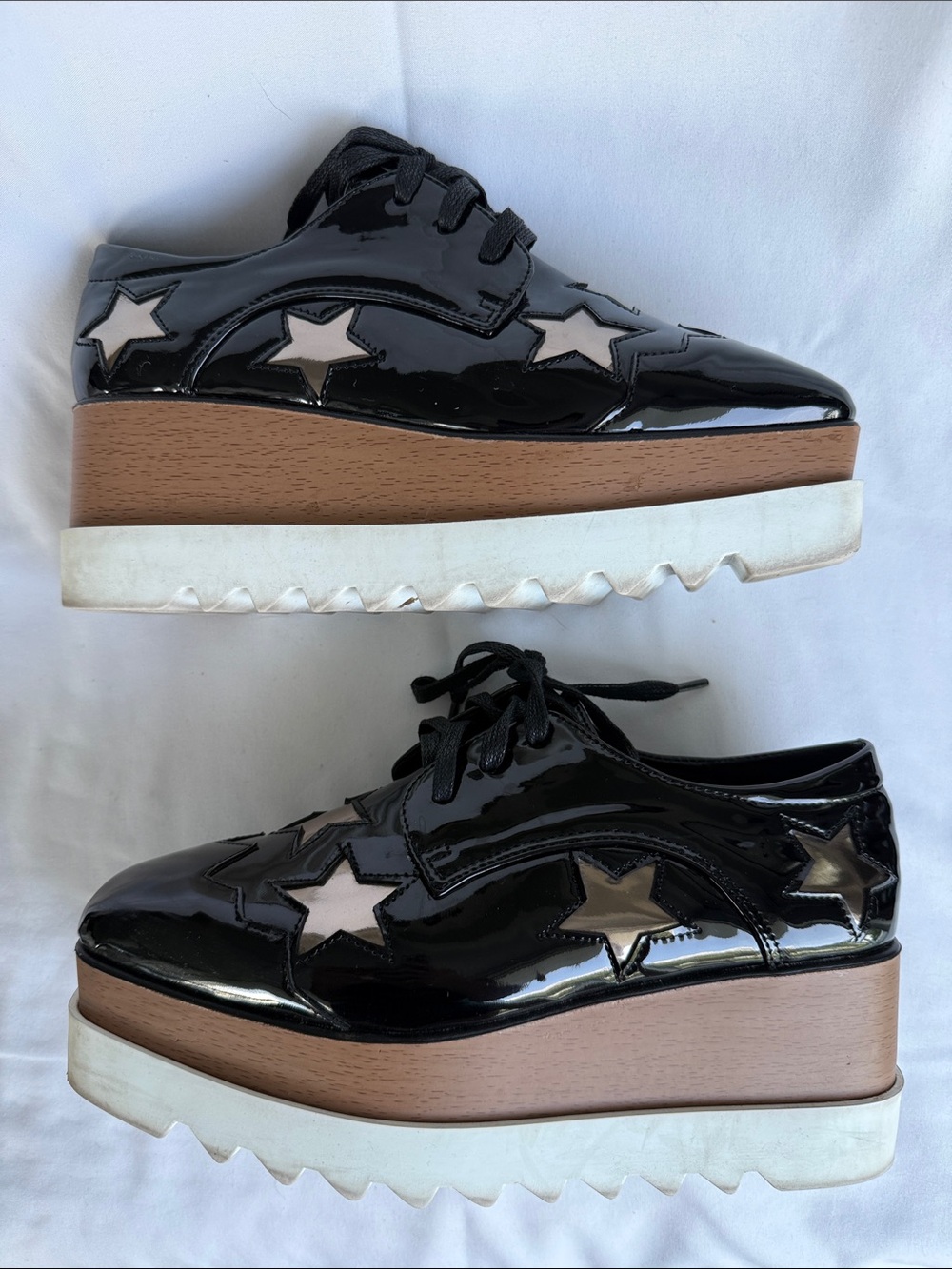 Designer inspired Black Patent Platform Lace-Up Shoes with Star Accents - Picture 2 of 9